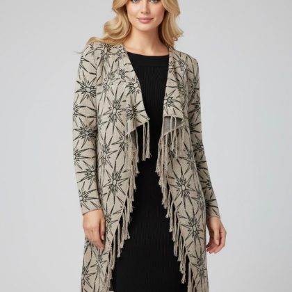 Cardigan Boho Chic cu franjuri crem