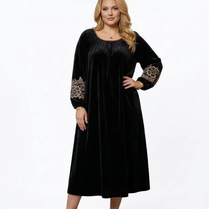 Rochie din catifea cu broderie aurie